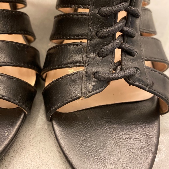 *sold* Nine West 4” blk heels - Picture 3 of 7